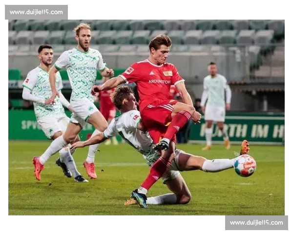 高清足球赛事直播APP下载指南畅享全球赛场精彩即时比分数据分析权威解说 - 副本 - 副本 - 副本 (45) - 副本 - 副本