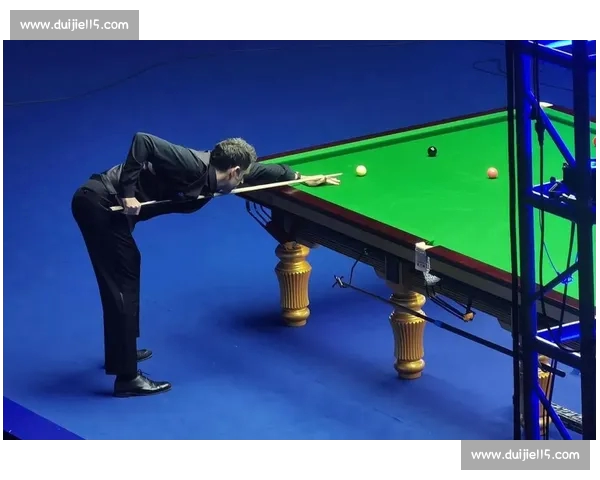 斯诺克技巧解析与职业赛事全面策略指南 斯诺克技巧解析与职业赛事全面策略指南